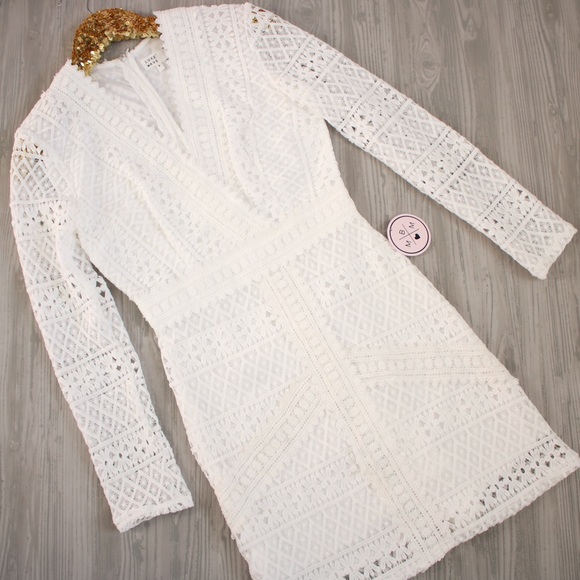 White Long Sleeve Guipure Lace Cocktail Dress - Picture 6 of 8